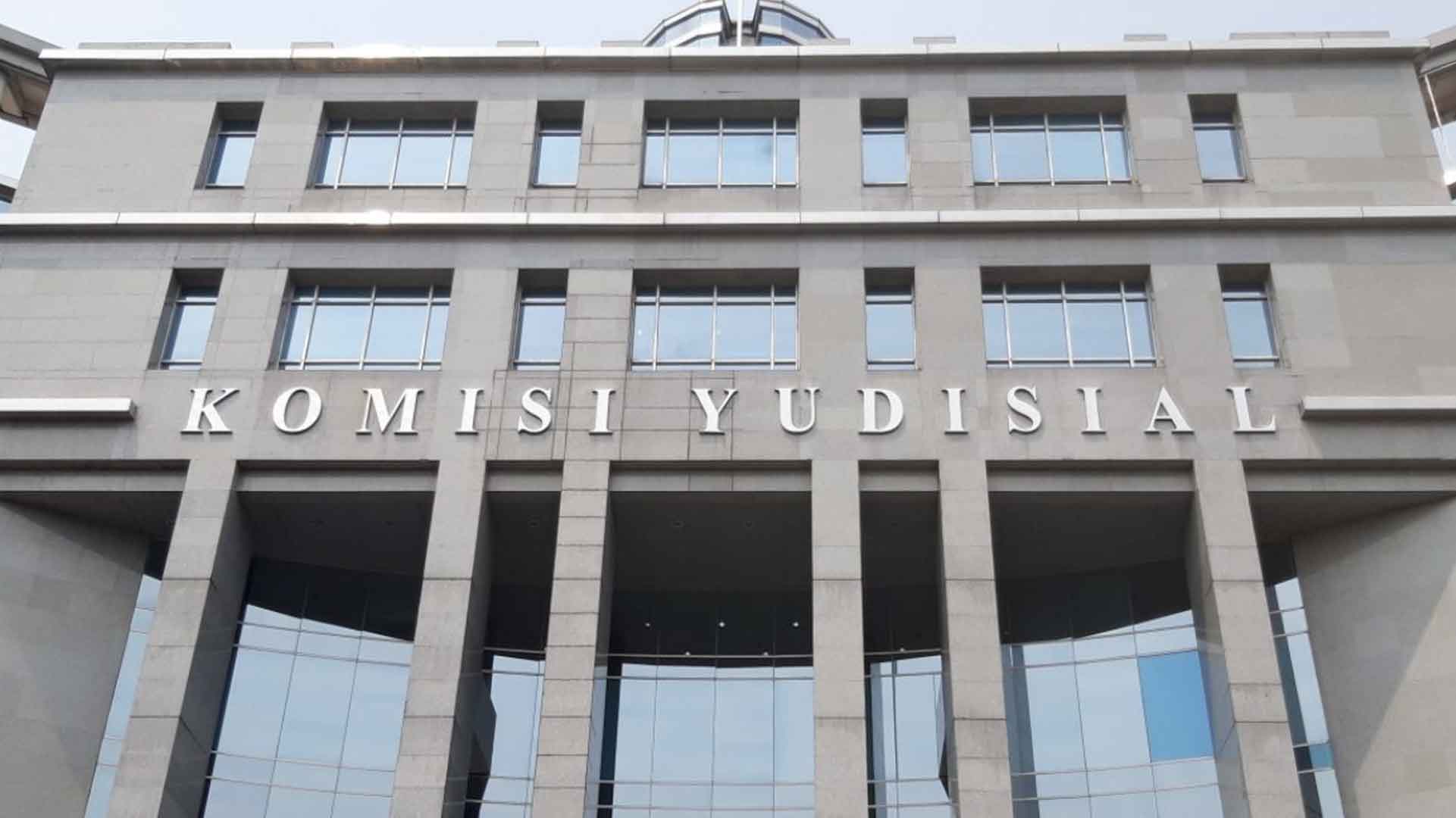 Gedung Komisi Yudisial (www.komisiyudisial.go.id/).