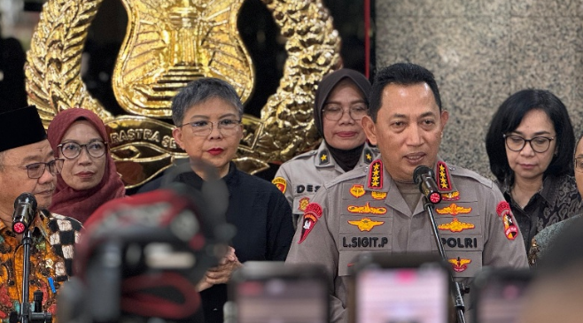 Konferensi Pers oleh Polri dan Kementerian Pendidikan Dasar dan Menengah (sumber: www.kalderanews.com).