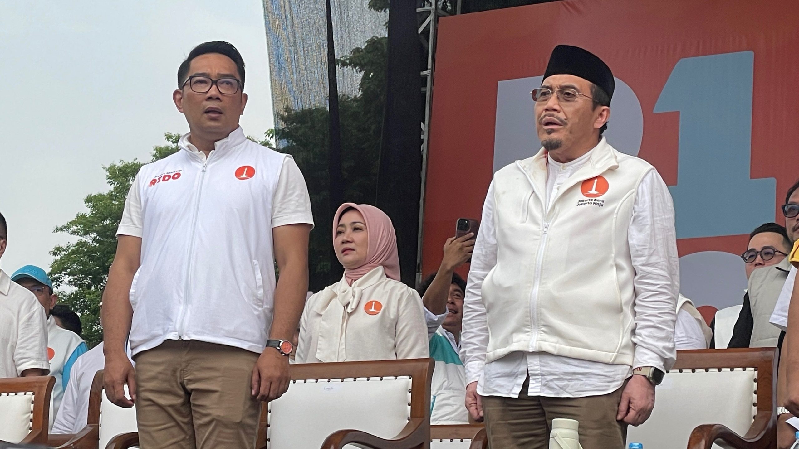 Pasangan calon Gubernur dan Wakil Gubernur Jakarta, Ridwan Kamil dan Suswono, terlihat hadir dalam kampanye akbar yang berlangsung di Lapangan Banteng, Jakarta Pusat, pada Sabtu (23/11/2024). (Foto: RRI/Noviana Geby).