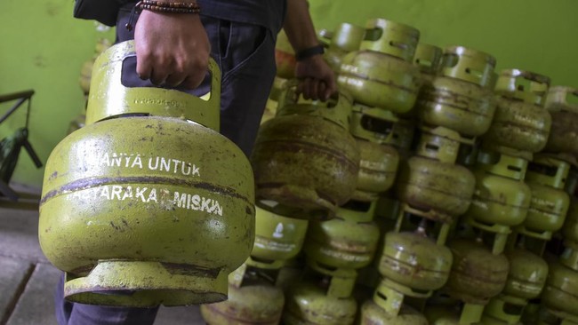 Ilustrasi LPG 3 Kg di Pangkalan (Sumber Gambar: Antara Foto/Adeng Bustomi)