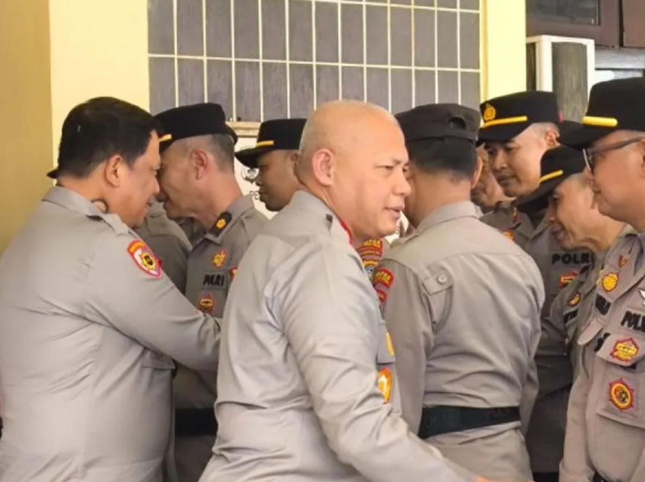 Kapolres HST AKBP Jupri JHP Tampubolon di Barabai, Kabupaten HST (ANTARA)