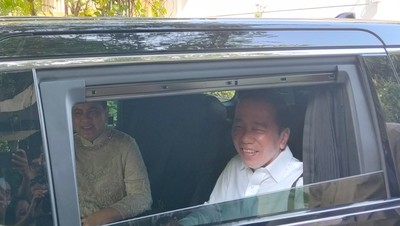 jokowi-berangkat-dari-rumah-hadiri-reuni-fakultas-kehutanan-ugm-1753497328323_169
